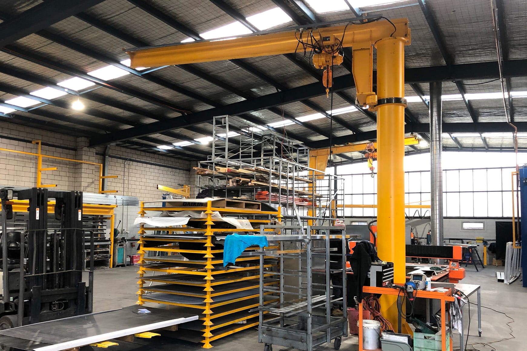 Free standing jib crane product photo 2