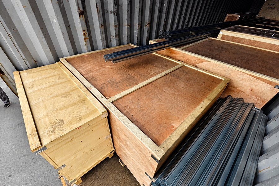 Electric hoist export packaging