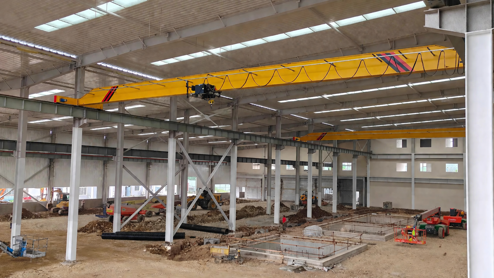 ZOKE FEM single-girder overhead crane installation